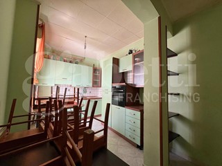 Trilocale in Vendita a Siracusa, 78'000&euro;, 83 m²