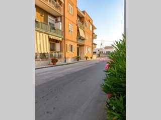 Appartamento in Affitto a Siracusa, 700&euro;, 100 m², arredato