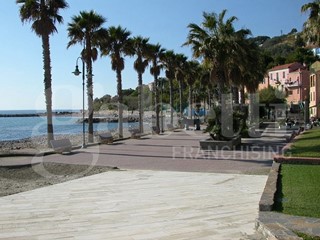 Bilocale in Vendita a San Lorenzo al Mare, 254'000&euro;, 52 m²