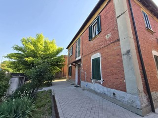Bilocale in Vendita a Bologna, 175'000&euro;, 48 m²