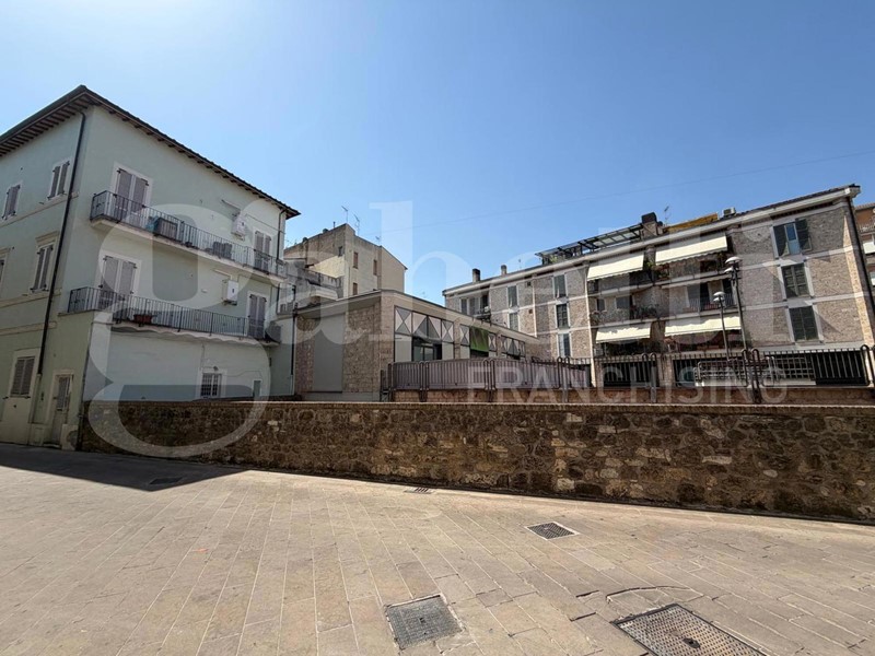 Attico in Vendita a Terni, 54'000&euro;, 60 m²