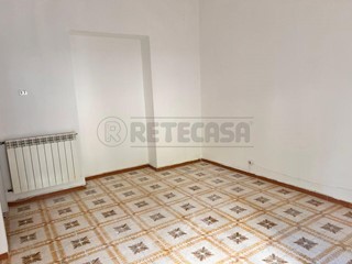 Bilocale in Vendita a Caltanissetta, 28'000&euro;, 58 m²
