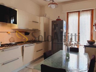 Quadrilocale in Affitto a Forlì, zona Grandi Italiani, 850&euro;, 88 m², arredato, con Box