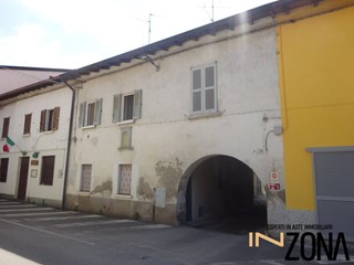 Quadrilocale in Vendita a Cornate d'Adda, 57'150&euro;, 92 m²