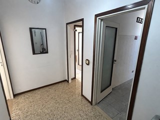Trilocale in Vendita a Parma, 169'000&euro;, 96 m²