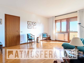 Trilocale in Vendita a Bergamo, 199'000&euro;, 90 m²