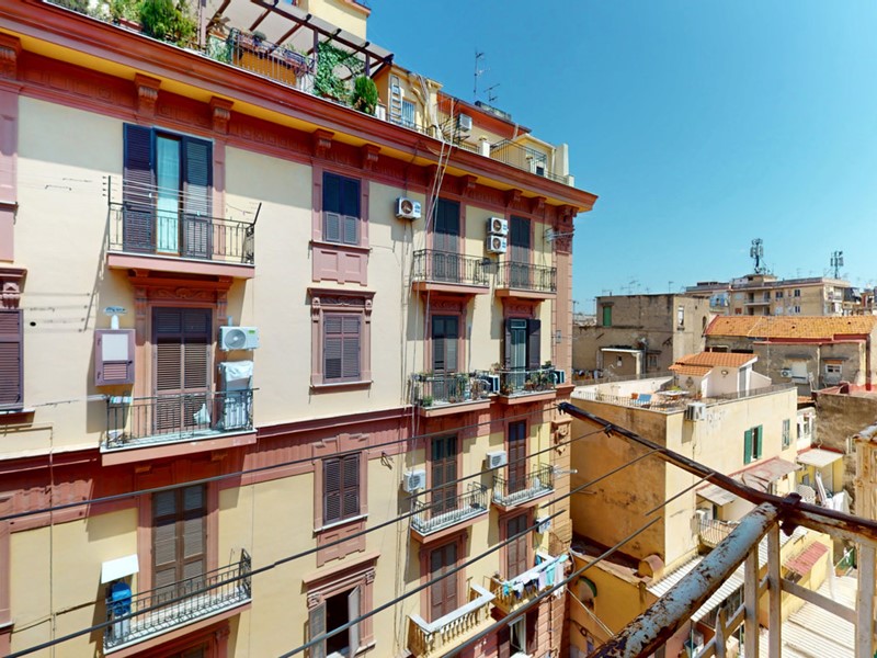 Trilocale in Vendita a Napoli, 320'000&euro;, 110 m²