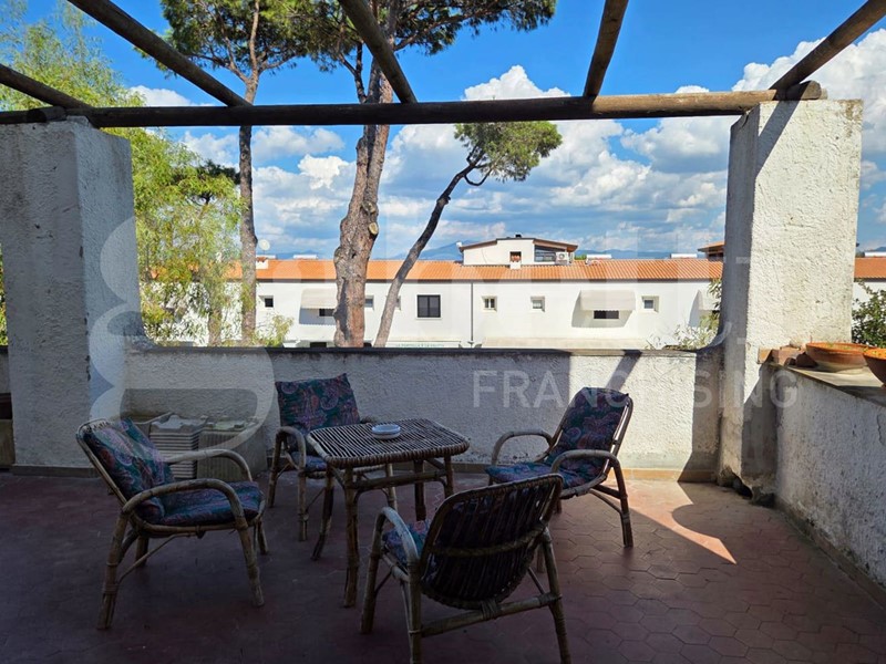 Quadrilocale in Vendita a Sessa Aurunca, 230'000&euro;, 150 m², arredato