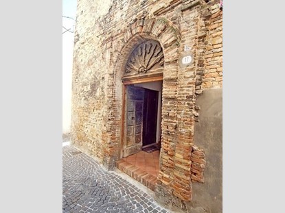 Appartamento in Vendita a Penne, 45'000&euro;, 163 m²