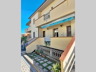 Appartamento in Vendita a Penne, 92'000&euro;, 98 m²