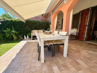 Trilocale in Vendita a Ameglia, zona Bocca di Magra, 198'000&euro;, 50 m², arredato