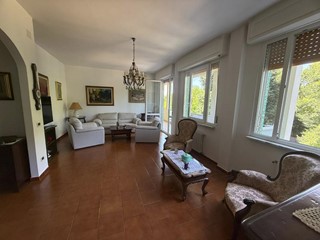 Quadrilocale in Vendita a Livorno, 310'000&euro;, 125 m², arredato, con Box