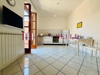 Trilocale in Vendita a Viareggio, 255'000&euro;, 70 m²