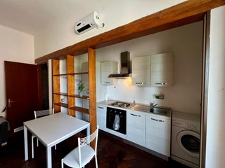 Monolocale in Affitto a Pisa, 650&euro;, 40 m², arredato