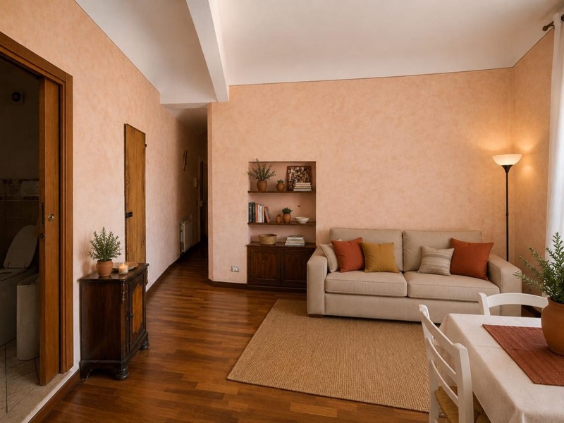 Trilocale in Vendita a Siena, 210'000&euro;, 51 m², arredato