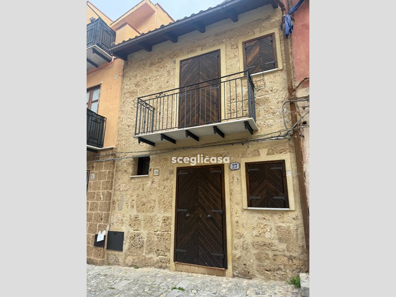 Bilocale in Vendita a Carini, 35'000&euro;, 50 m²