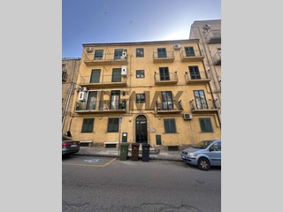 Trilocale in Vendita a Caltanissetta, 42'000&euro;, 81 m²