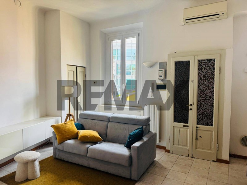 Bilocale in Affitto a Milano, 1'250&euro;, 64 m²