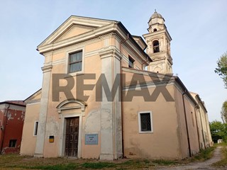 Appartamento in Vendita a Castel d'Ario, 400'000&euro;, 807 m²