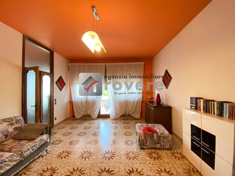Appartamento in Vendita a Carbonera, 125'000&euro;, 138 m²