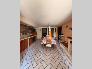 Quadrilocale in Affitto a Montegiorgio, 650&euro;, 90 m²