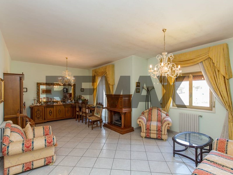 Quadrilocale in Vendita a Mascalucia, 115'000&euro;, 100 m²