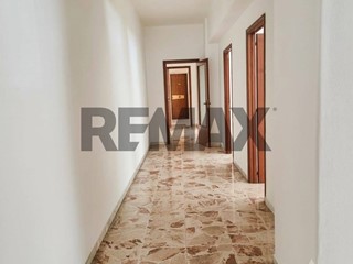 Appartamento in Vendita a Catania, 178'000&euro;, 129 m²
