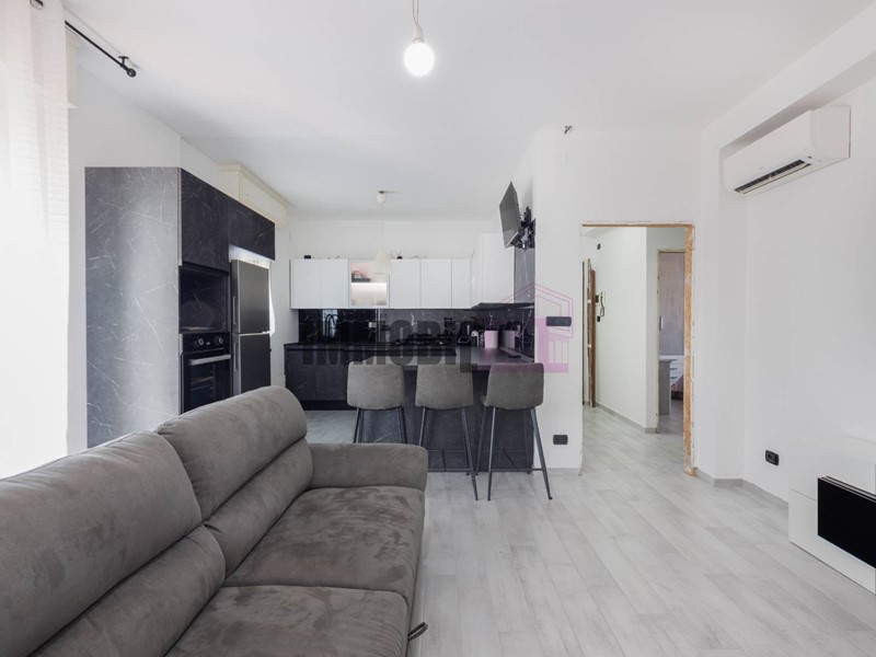 Trilocale in Vendita a Cavriago, 180'000&euro;, 78 m²