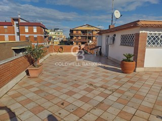 Appartamento in Vendita a Roma, 390'000&euro;, 130 m²