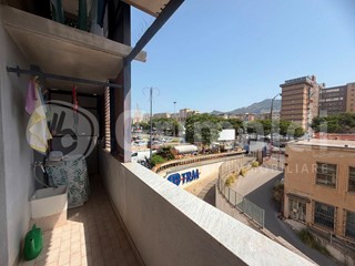 Appartamento in Vendita a Palermo, 240'000&euro;, 140 m²