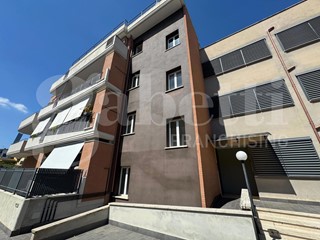 Quadrilocale in Affitto a Marino, 850&euro;, 82 m²