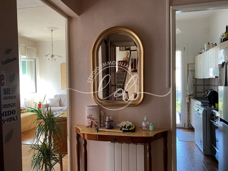Quadrilocale in Affitto a Pietrasanta, zona pietrasanta, 850&euro;, 75 m²