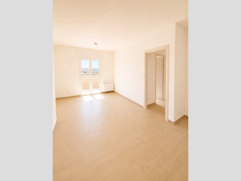 Trilocale in Vendita a Nettuno, 150'000&euro;, 70 m²