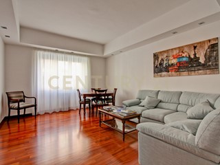 Appartamento in Vendita a Roma, 1'500&euro;, 111 m²