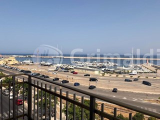 Appartamento in Vendita a Gallipoli, 449'000&euro;, 237 m²