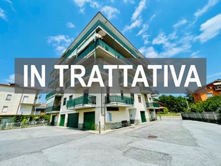 Appartamento in Vendita a Ceva, 179 m², con Box