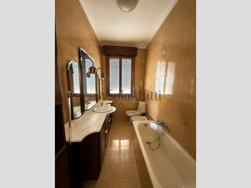 Quadrilocale in Affitto a Sassuolo, 1'200&euro;, 85 m²