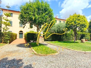 Bilocale in Vendita a Cecina, zona San Pietro In Palazzi, 137'000&euro;, 44 m², arredato