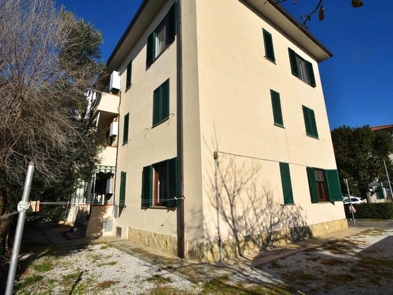 Appartamento in Vendita a Rosignano Marittimo, zona Vada, 177'000&euro;, 110 m²