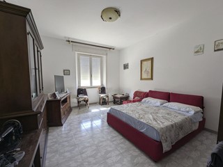 Quadrilocale in Vendita a Grosseto, 150'000&euro;, 100 m², con Box