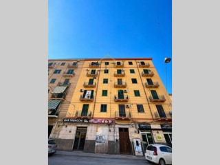 Appartamento in Vendita a Palermo, 68'000&euro;, 65 m²