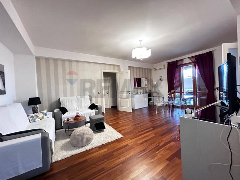 Appartamento in Vendita a Floridia, 140'000&euro;, 143 m²