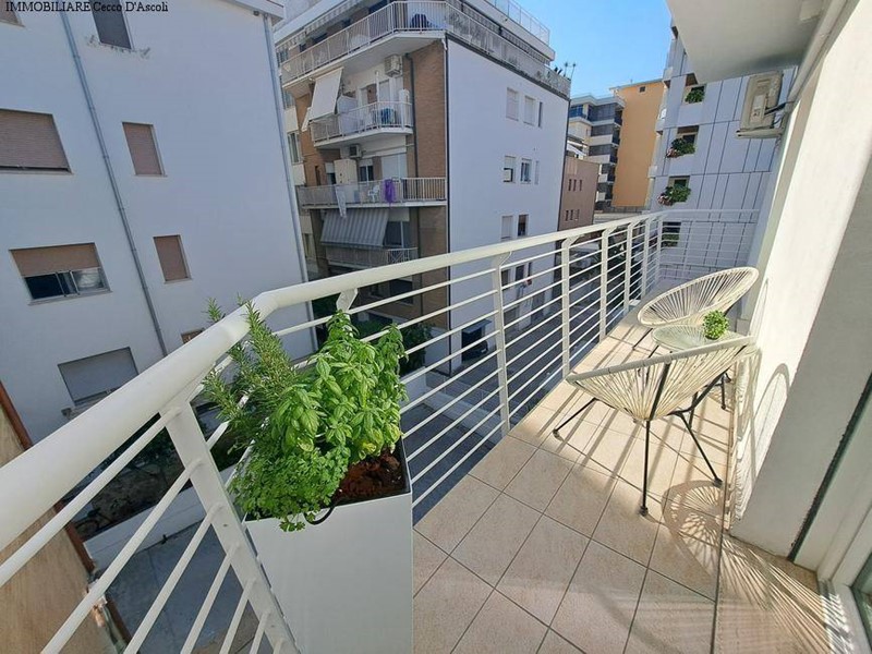 Appartamento in Vendita a San Benedetto del Tronto, 360'000&euro;, 90 m²