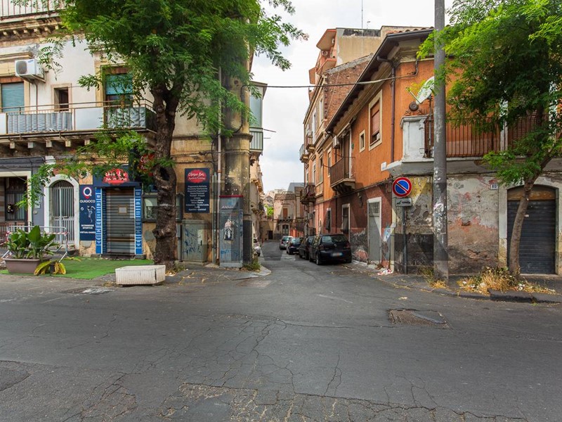 Monolocale in Vendita a Catania, 15'000&euro;, 30 m²