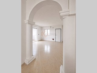 Trilocale in Vendita a Sassari, 250'000&euro;, 162 m²