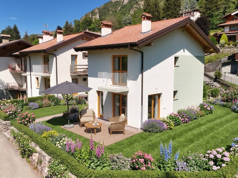 Trilocale in Vendita a Castione della Presolana, 250'000&euro;, 106 m²