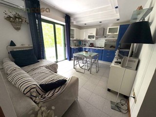 Trilocale in Affitto a Riccione, 680&euro;, 70 m²