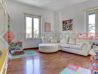 Trilocale in Vendita a Roma, 625'000&euro;, 85 m²