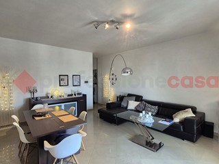 Appartamento in Vendita a Manduria, 175'000&euro;, 110 m²