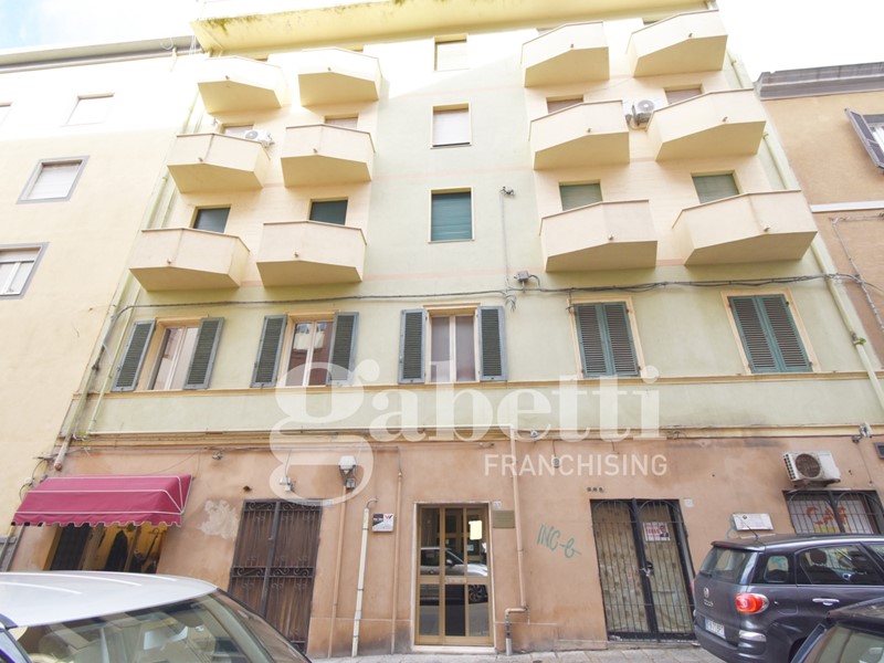 Bilocale in Vendita a Sassari, 65'000&euro;, 69 m²